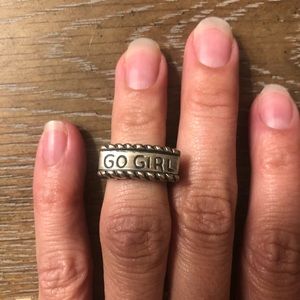 King Baby Ring “GO GIRL”